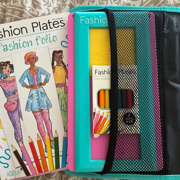 Fashion Plates Design Kit with Case - Picture 1 of 3